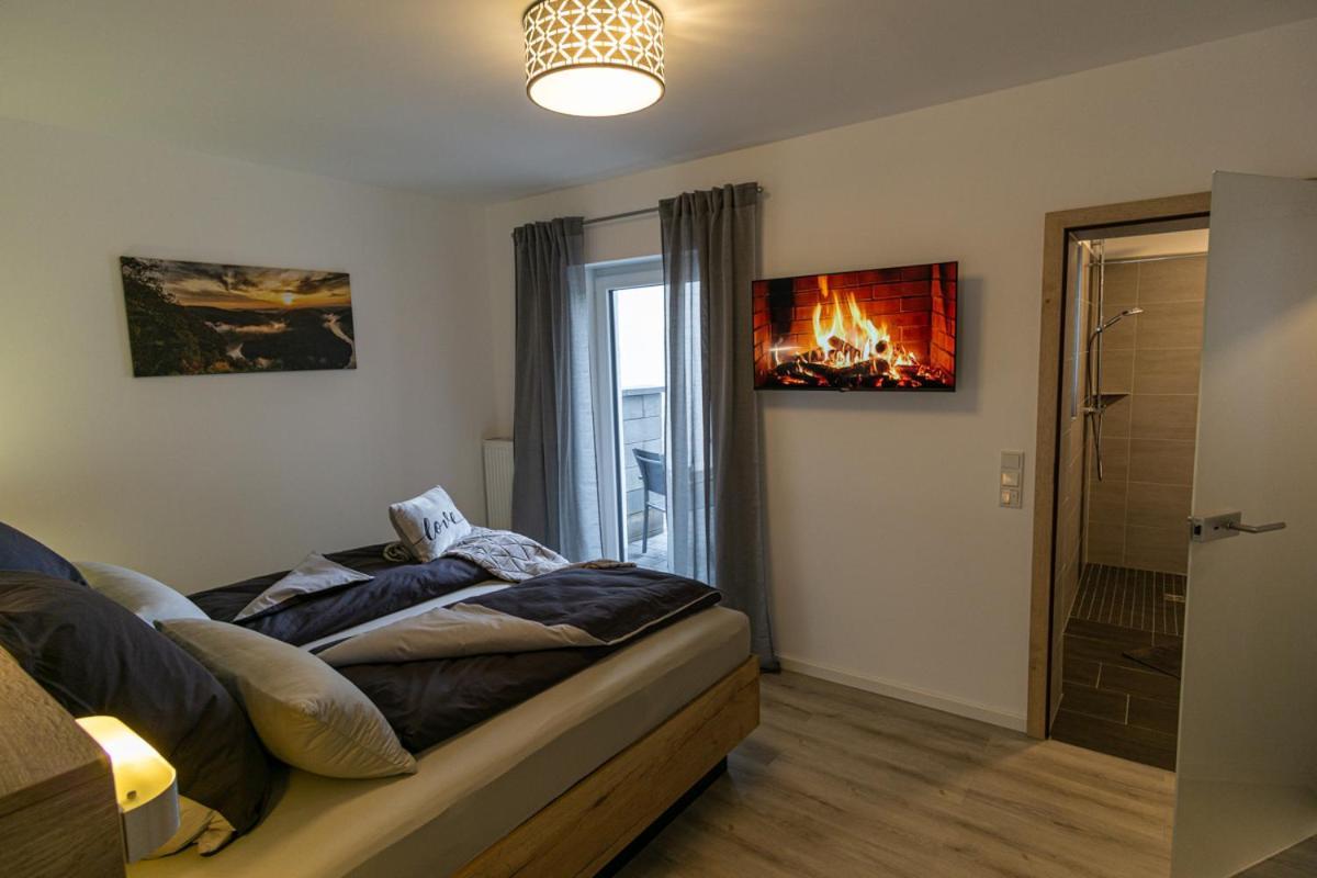 Ferienwohnung Dorfbrunnen Merzig Esterno foto