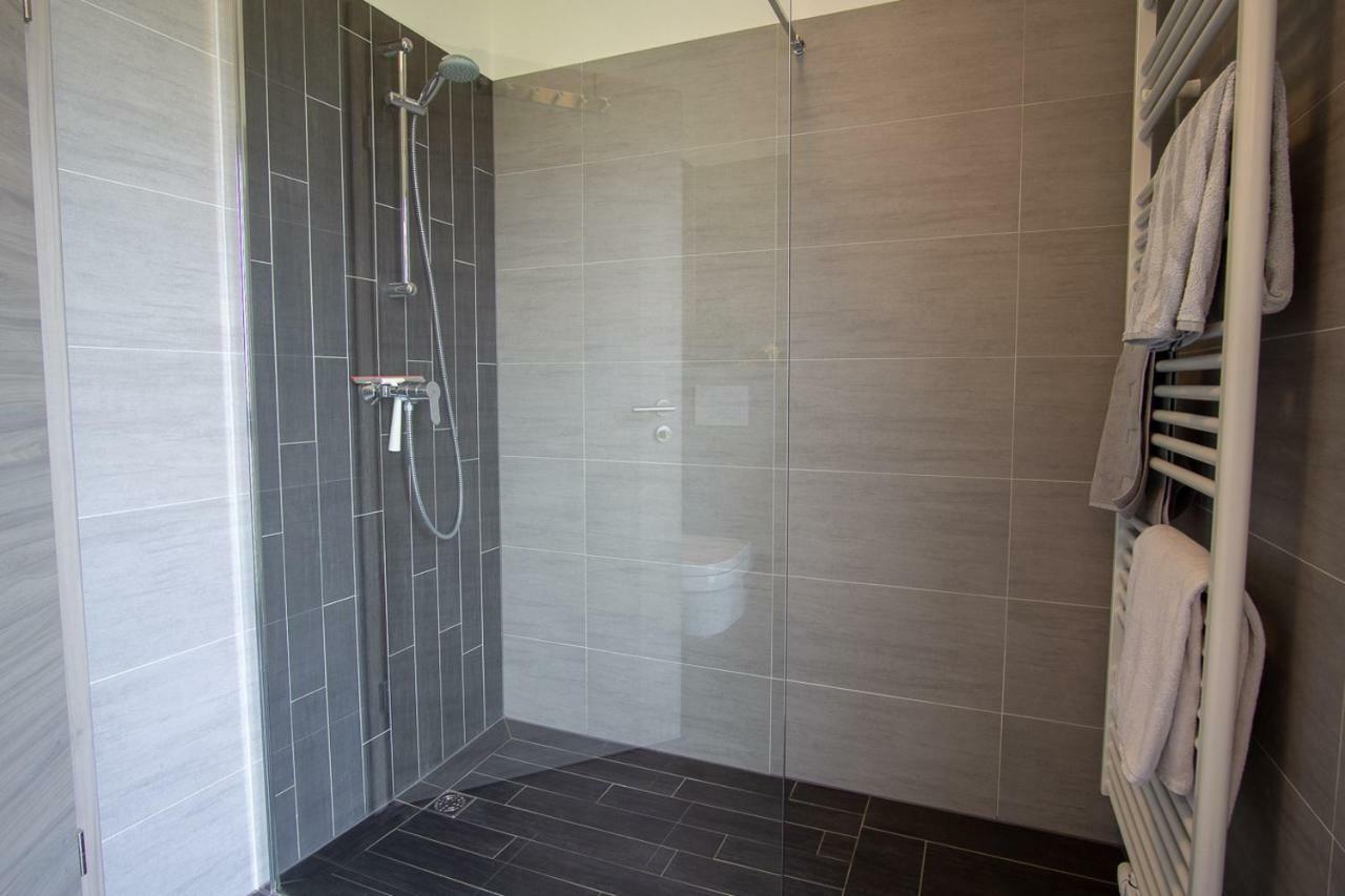 Ferienwohnung Dorfbrunnen Merzig Esterno foto