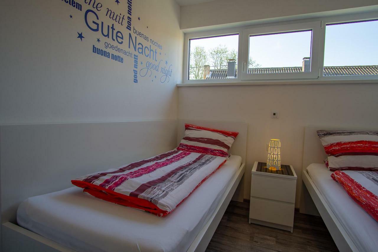 Ferienwohnung Dorfbrunnen Merzig Esterno foto