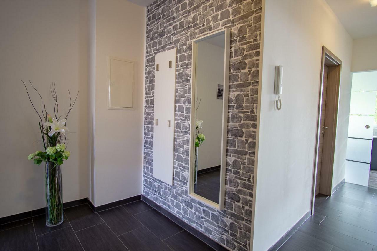 Ferienwohnung Dorfbrunnen Merzig Esterno foto